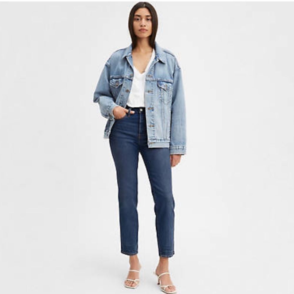 Premium Levi’s wedgie jeans - Picture 2 of 8